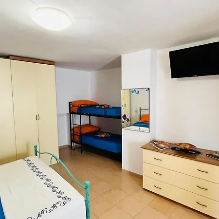 Domari All'arco * Turi