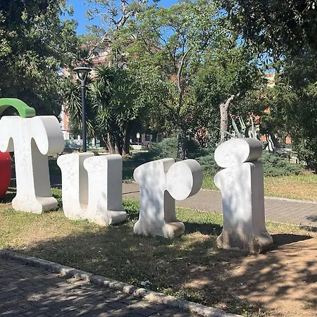 Domari All'arco Turi